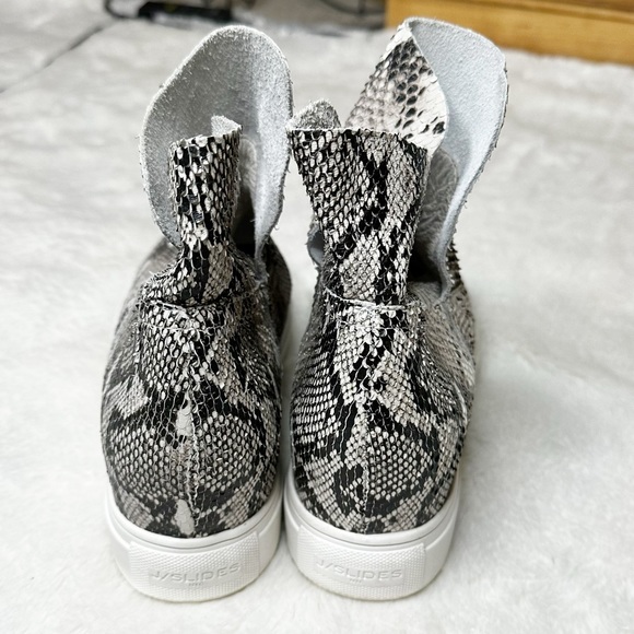 NWOB J Slides Snake Embossed Leather Wedge High Top Slip On Sneakers Women’s 8M - Picture 4 of 12